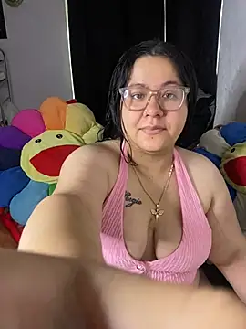 MsConejitaa online show from June 25, 3:17 pm