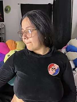 Snapshot of MsConejitaa chatting on February 23, 2:07 am MsConejitaa online show from February 23, 2:07 am