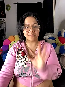 Snapshot of MsConejitaa chatting on November 8, 1:53 am MsConejitaa online show from November 8, 1:53 am