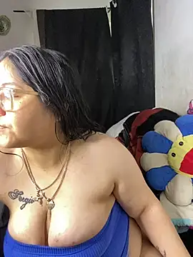 MsConejitaa online show from May 23, 4:17 pm