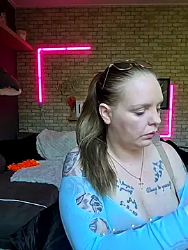 Melissa1994- online show from April 30, 1:51 pm