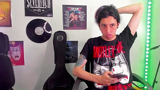 shelby  hotshoww online show from January 30, 12:16 pm