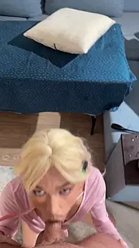 Nicoleevien online show from November 8, 5:55 am