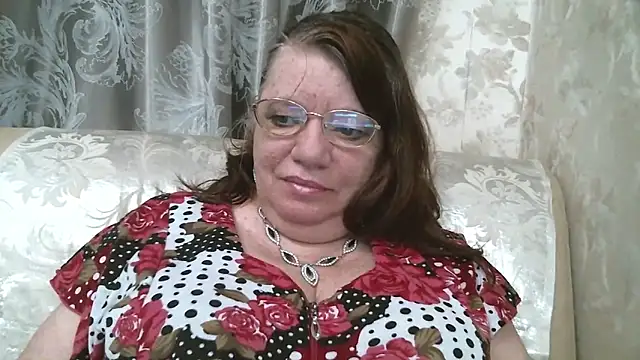 SusanaAhSun online show from April 15, 11:05 am