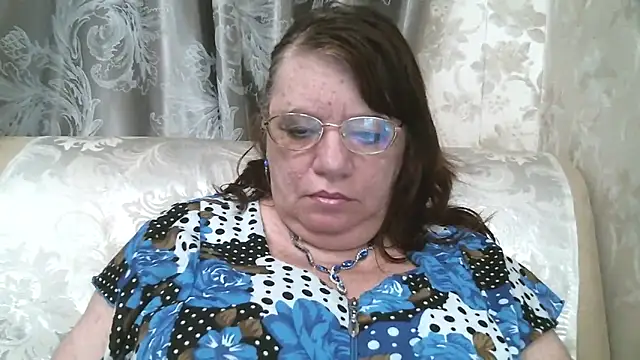 SusanaAhSun online show from April 3, 11:05 am