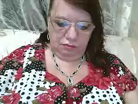 Snapshot of SusanaAhSun chatting on February 6, 12:04 pm SusanaAhSun online show from February 6, 12:04 pm