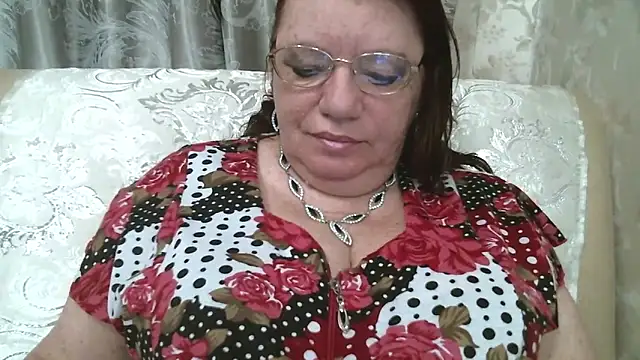 SusanaAhSun online show from May 15, 11:30 am