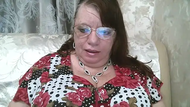 SusanaAhSun online show from March 25, 12:15 pm