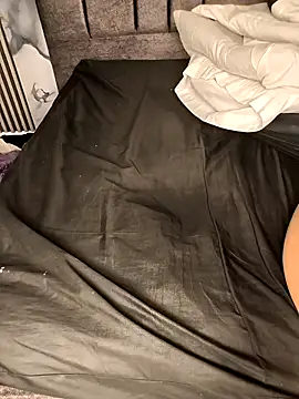 DANIK STAR online show from April 19, 6:10 pm