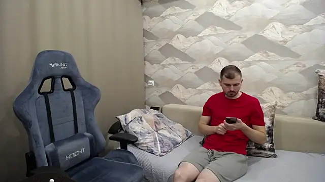 SerzhKorol1 online show from October 10, 7:20 am