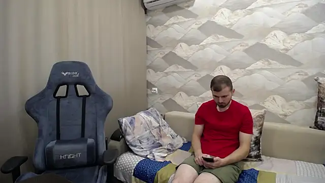 SerzhKorol1 online show from September 27, 1:06 pm