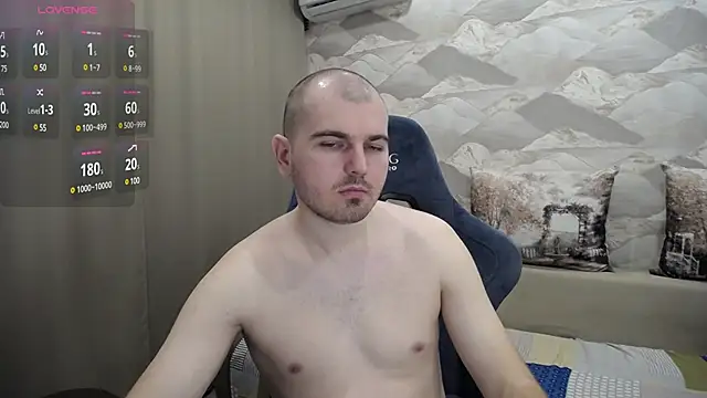 SerzhKorol1 online show from March 17, 9:33 am