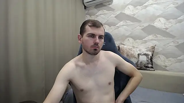 SerzhKorol1 online show from November 10, 5:23 am