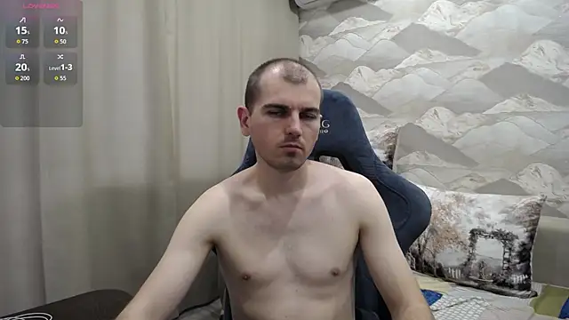 Snapshot of SerzhKorol1 chatting on June 26, 11:49 am SerzhKorol1 online show from June 26, 11:49 am