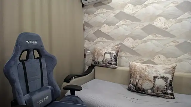 SerzhKorol1 online show from December 2, 3:52 am