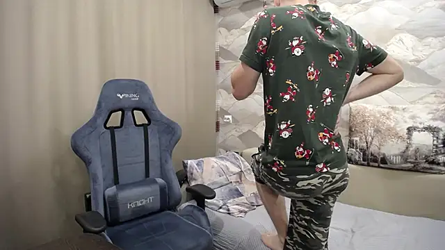 SerzhKorol1 online show from October 24, 6:45 am