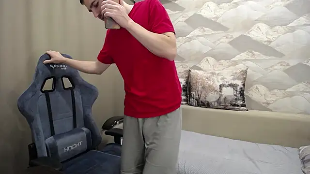 SerzhKorol1 online show from November 20, 4:57 am