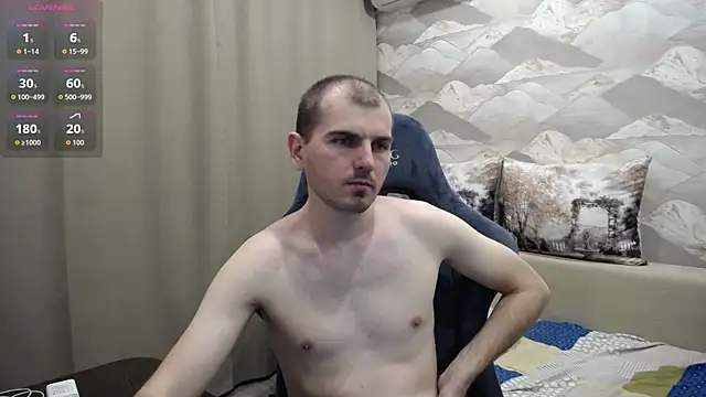 Snapshot of SerzhKorol1 chatting on July 1, 6:41 pm SerzhKorol1 online show from July 1, 6:41 pm