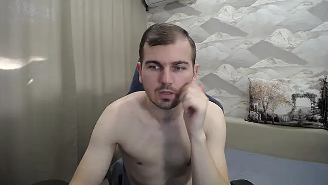 SerzhKorol1 online show from October 31, 7:49 am