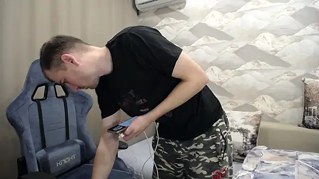 SerzhKorol1 online show from October 29, 10:36 am