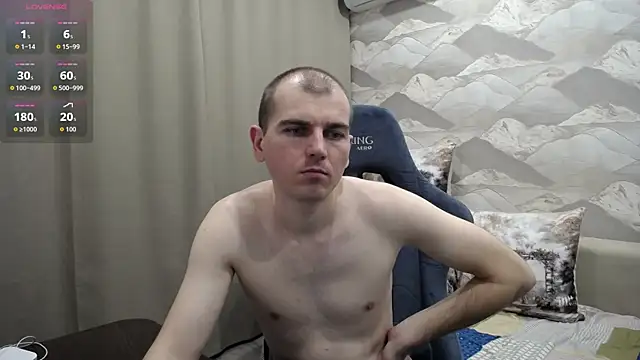 Snapshot of SerzhKorol1 chatting on June 22, 7:11 pm SerzhKorol1 online show from June 22, 7:11 pm