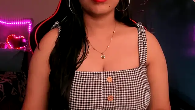 Snapshot of South_indian_tickly chatting on October 7, 2:51 pm South indian tickly online show from October 7, 2:51 pm