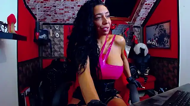 DommeBellatrix online show from May 10, 5:44 am