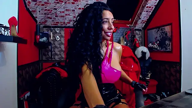 DommeBellatrix online show from May 2, 5:56 am