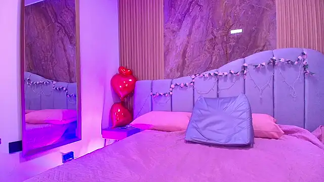 arletmss online show from March 19, 3:06 am