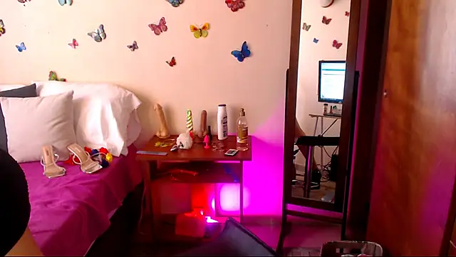 Jolie-Mature online show from March 20, 10:00 pm