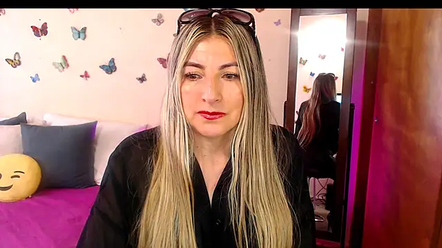 Jolie-Mature online show from November 7, 8:02 pm