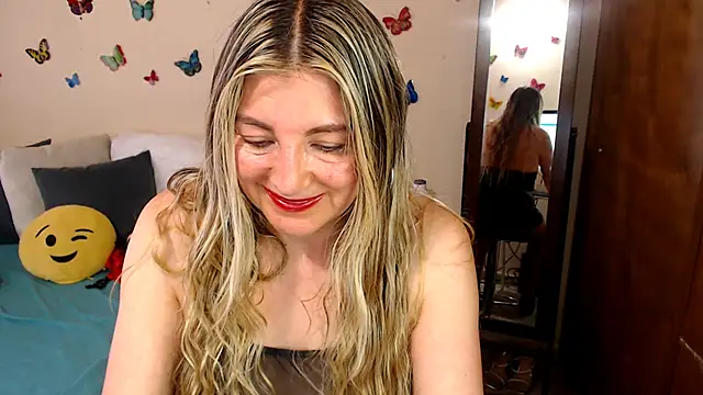 Jolie-Mature online show from October 21, 9:14 pm