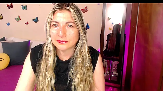 Jolie-Mature online show from November 5, 10:24 pm