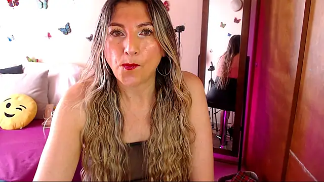 Jolie-Mature online show from March 15, 5:42 pm