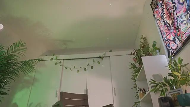 Cooper-Reds online show from March 1, 8:42 pm