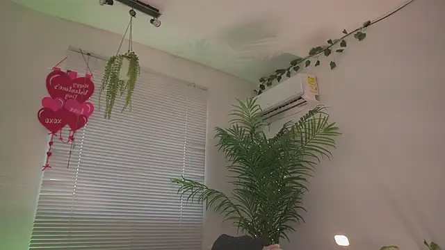 Cooper-Reds online show from February 19, 5:54 pm