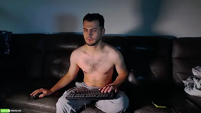 Snapshot of CrazyDom1 chatting on October 26, 8:04 am CrazyDom1 online show from October 26, 8:04 am