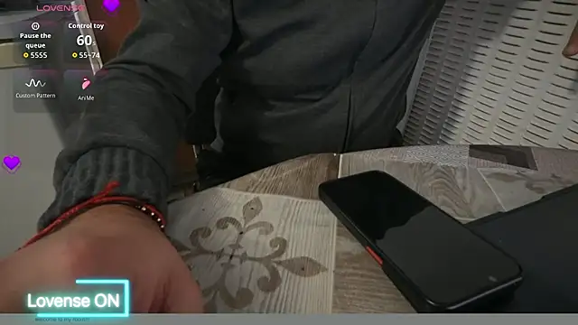 TigerOne19 online show from February 15, 10:58 am