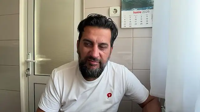 Snapshot of TigerOne19 chatting on June 16, 4:34 am TigerOne19 online show from June 16, 4:34 am