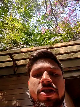  IRRESISTIBLE  online show from November 18, 7:11 am