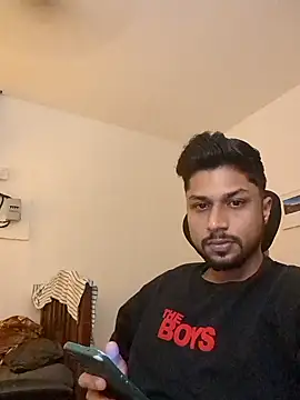 Snapshot of _IRRESISTIBLE_ chatting on January 28, 5:56 pm IRRESISTIBLE online show from January 28, 5:56 pm