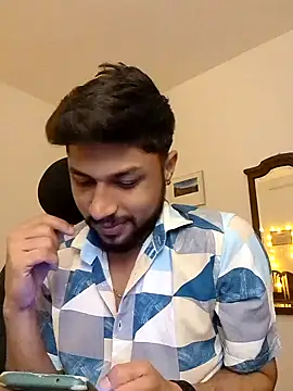 Snapshot of _IRRESISTIBLE_ chatting on February 19, 10:01 am IRRESISTIBLE online show from February 19, 10:01 am