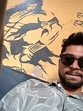  IRRESISTIBLE  online show from March 5, 8:33 am