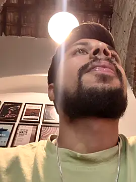  IRRESISTIBLE  online show from February 9, 10:57 am