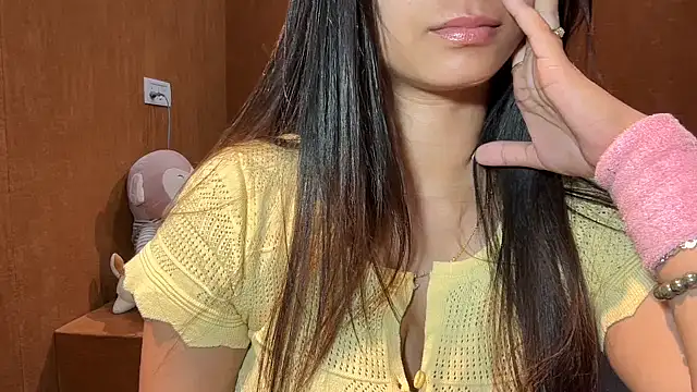 Snapshot of riya_stream chatting on September 18, 3:37 pm riya stream online show from September 18, 3:37 pm
