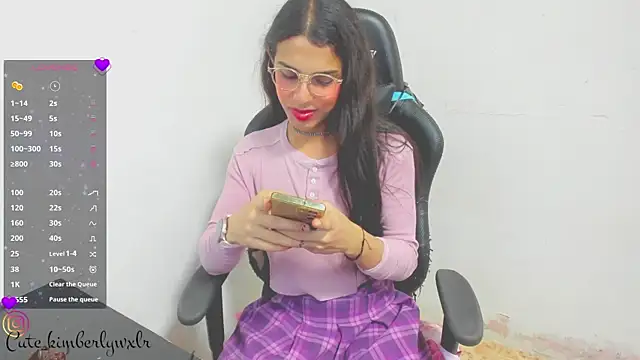 Kim Wexler online show from November 28, 5:29 am