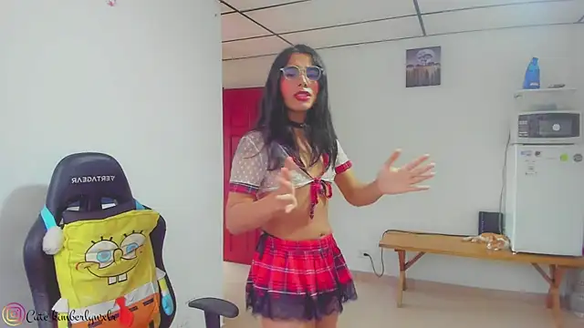 Kim Wexler online show from December 5, 10:06 pm