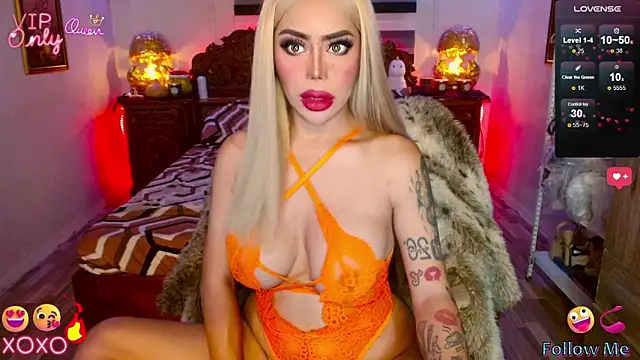 Magnificent Goddess online show from May 28, 5:15 am