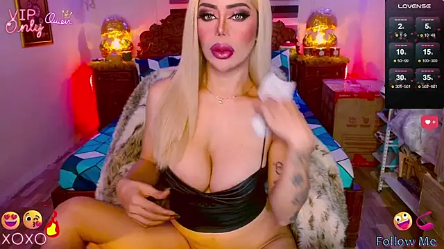 Magnificent Goddess online show from March 22, 2:59 am