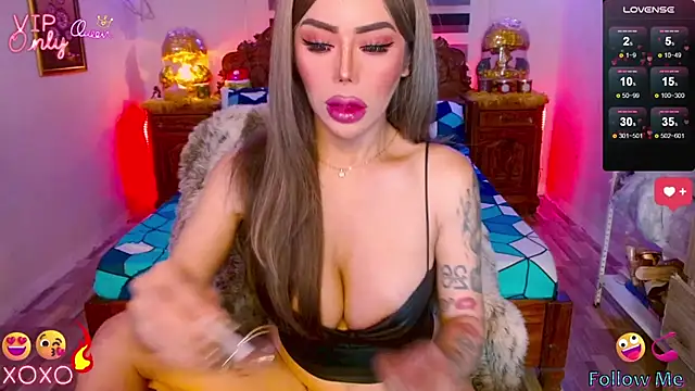 Magnificent Goddess online show from March 28, 5:08 am